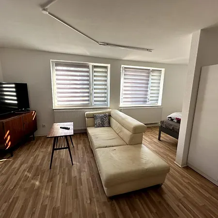 Monteurzimmer Bei Jena - T Und T Gbr Δωμάτια σε οικογενειακή κατοικία