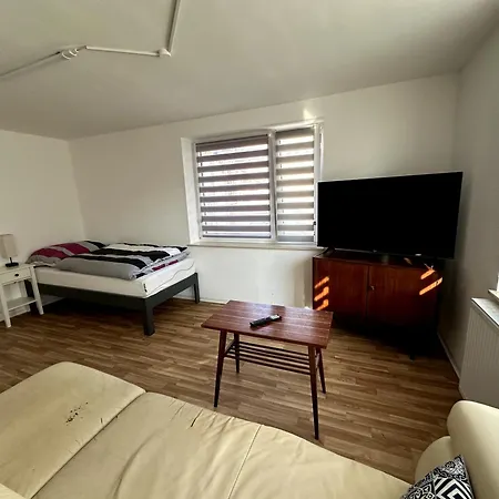 Monteurzimmer Bei Jena - T Und T Gbr * Bucha (Saale-Holzland)