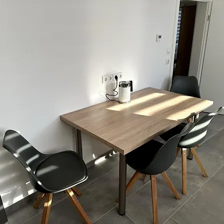 Monteurzimmer Bei Jena - T Und T Gbr