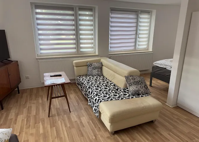 Monteurzimmer Bei Jena - T Und T Gbr Privatunterkunft *