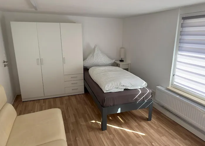 Monteurzimmer Bei Jena - T Und T Gbr * Bucha (Saale-Holzland)